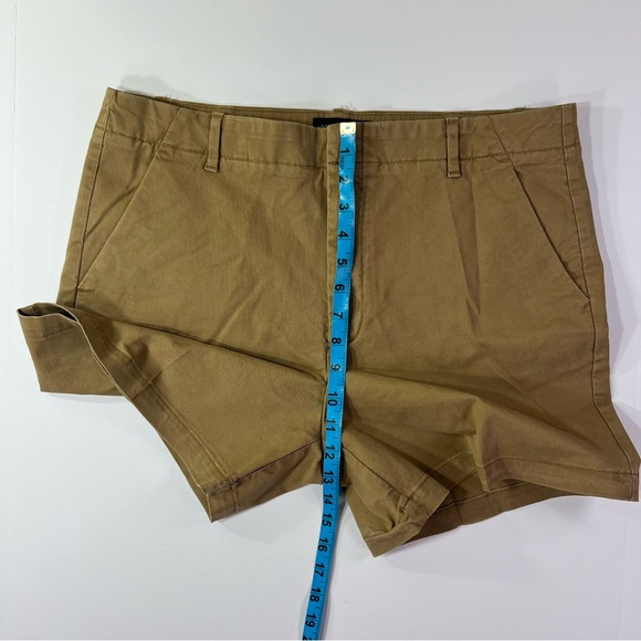 Banana Republic Authentic Chino Flat Front Short - whiskey, size 12 - Picture 10 of 12
